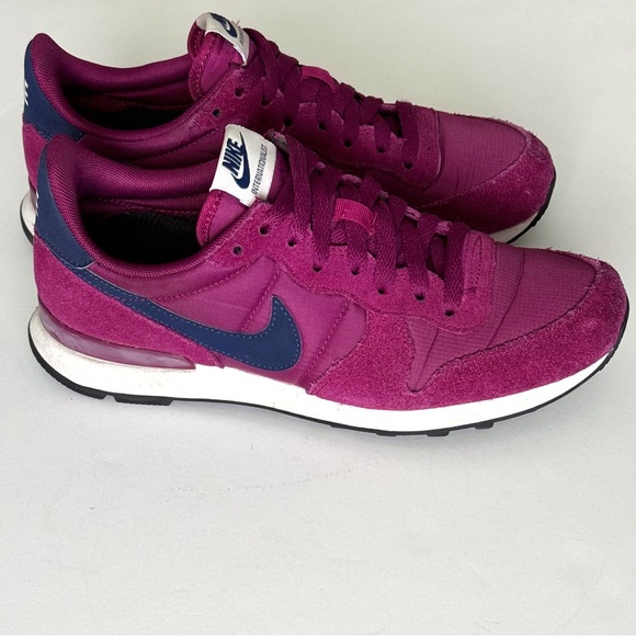 NIKE ‘Internationalist’ Sneakers - Women’s Size US 9.5 - Picture 5 of 7